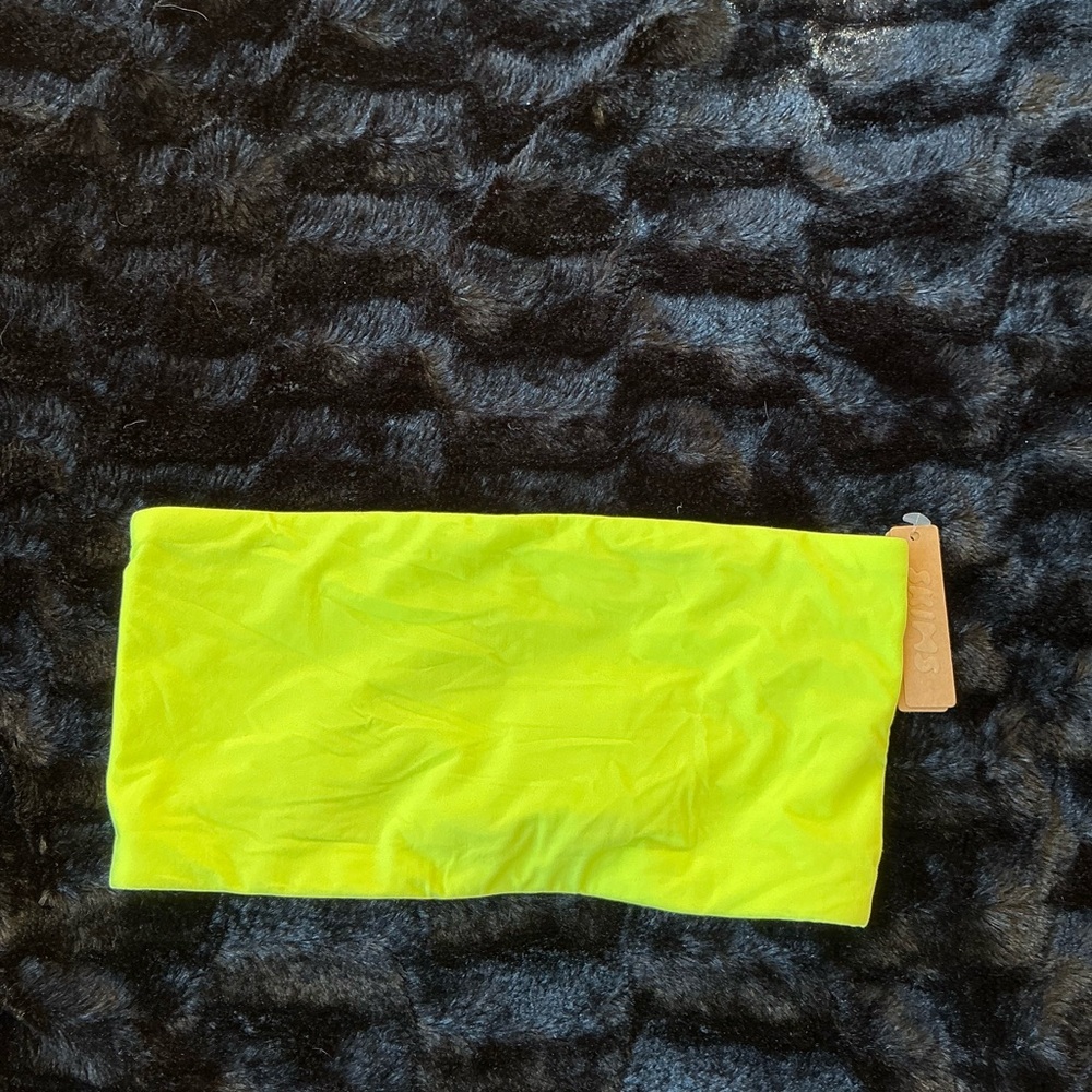 SKIMS Bright green  Pouch